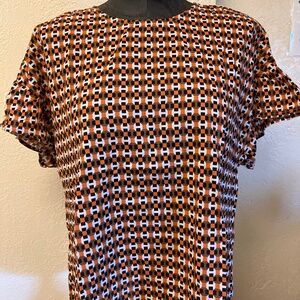 Pattern blouse